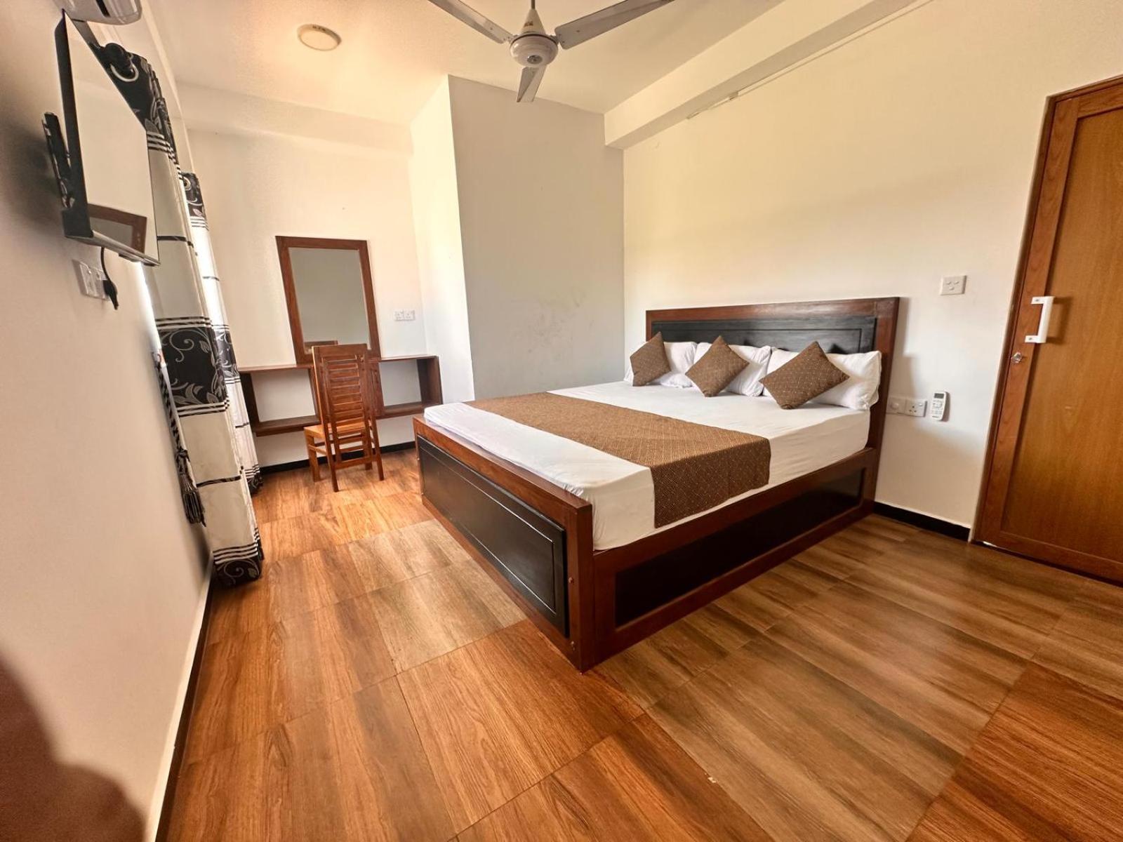 Holiday Villa Trincomalee Dış mekan fotoğraf