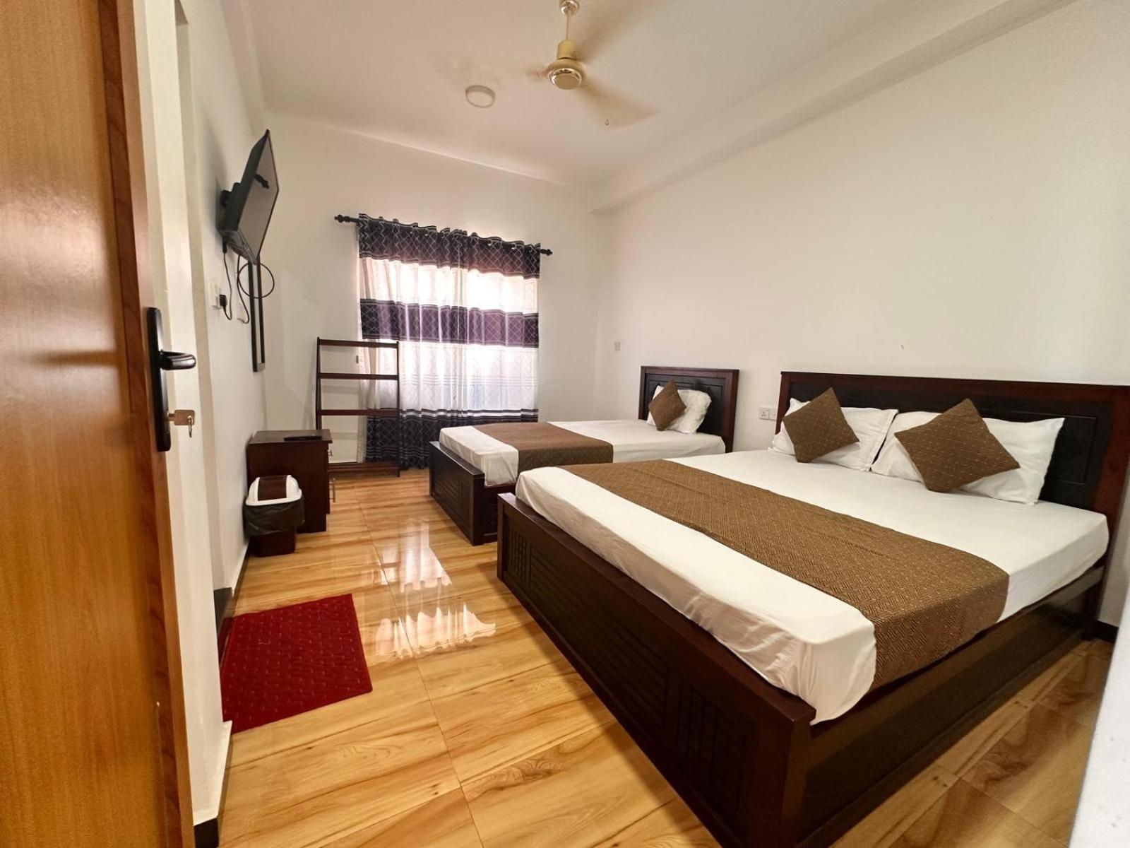 Holiday Villa Trincomalee Dış mekan fotoğraf