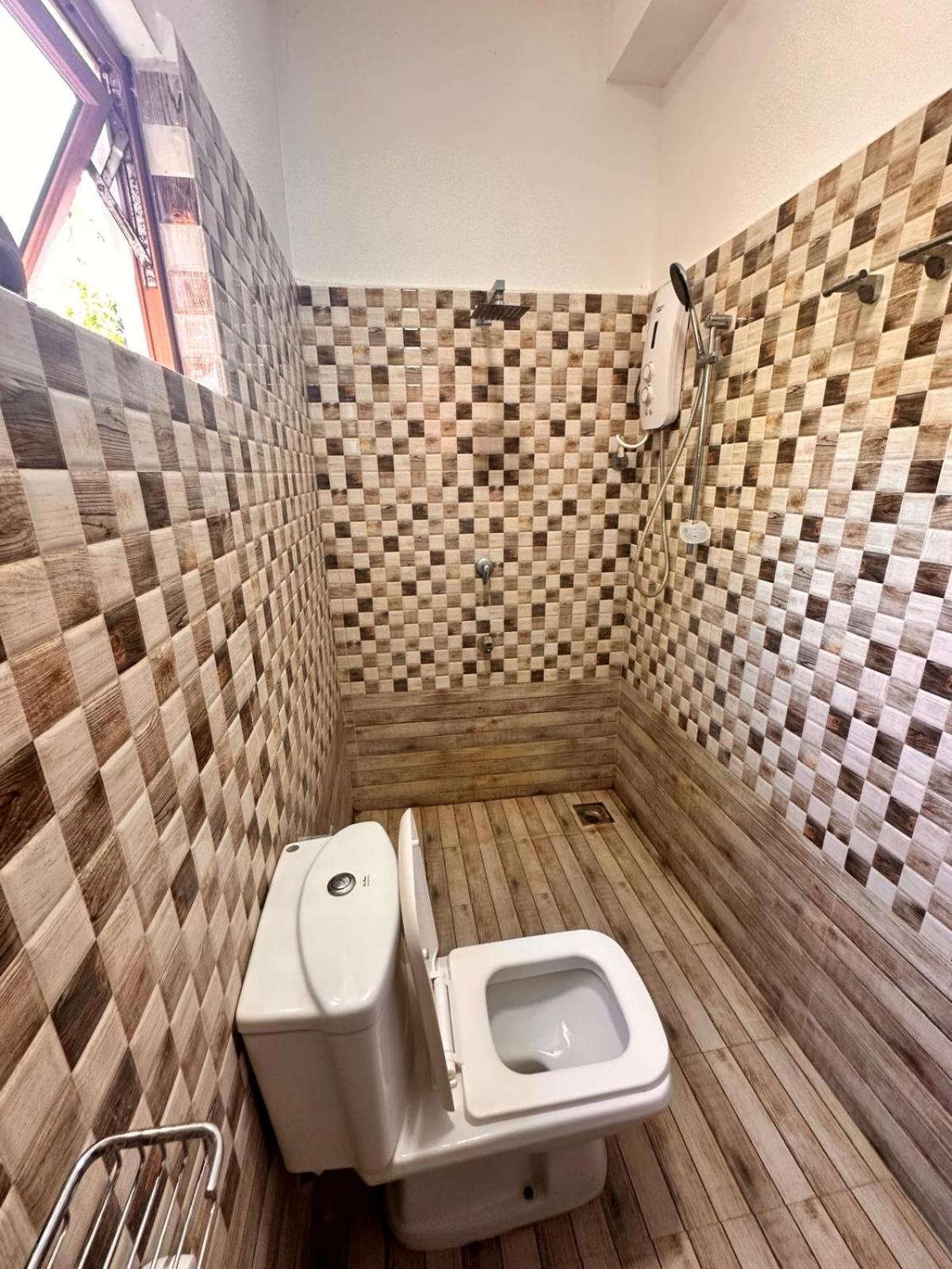 Holiday Villa Trincomalee Dış mekan fotoğraf