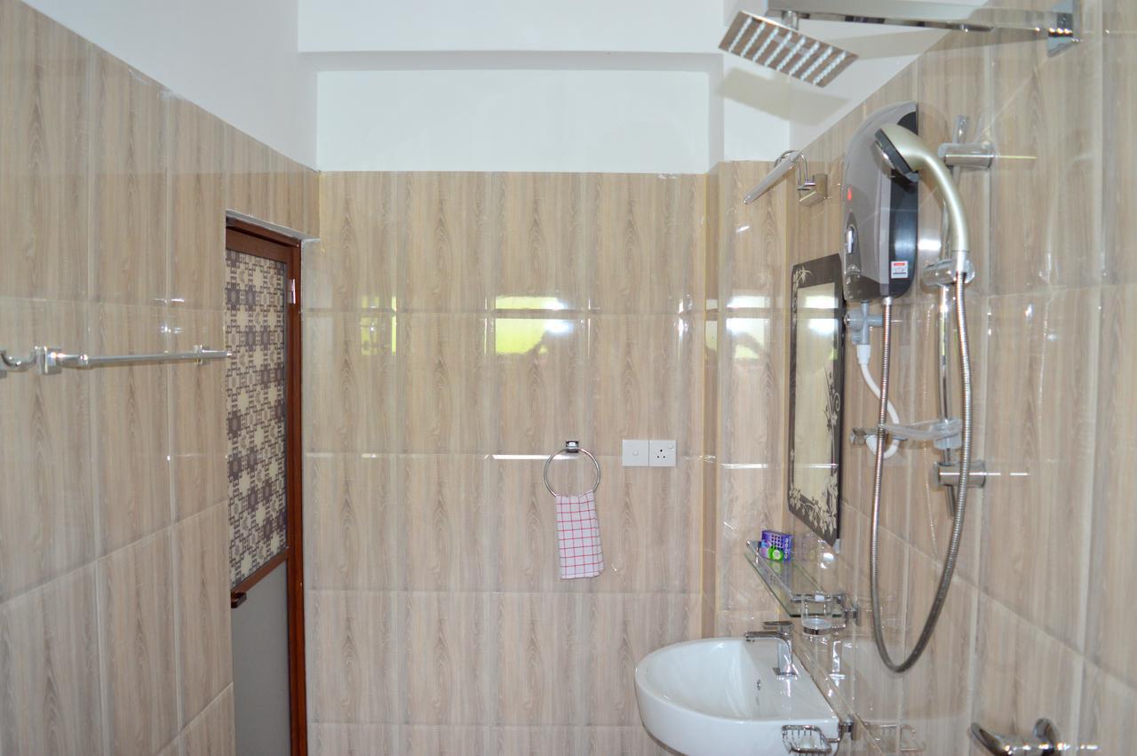 Holiday Villa Trincomalee Dış mekan fotoğraf