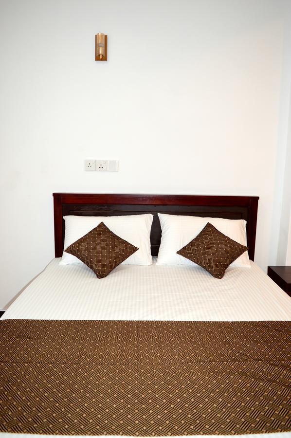 Holiday Villa Trincomalee Dış mekan fotoğraf
